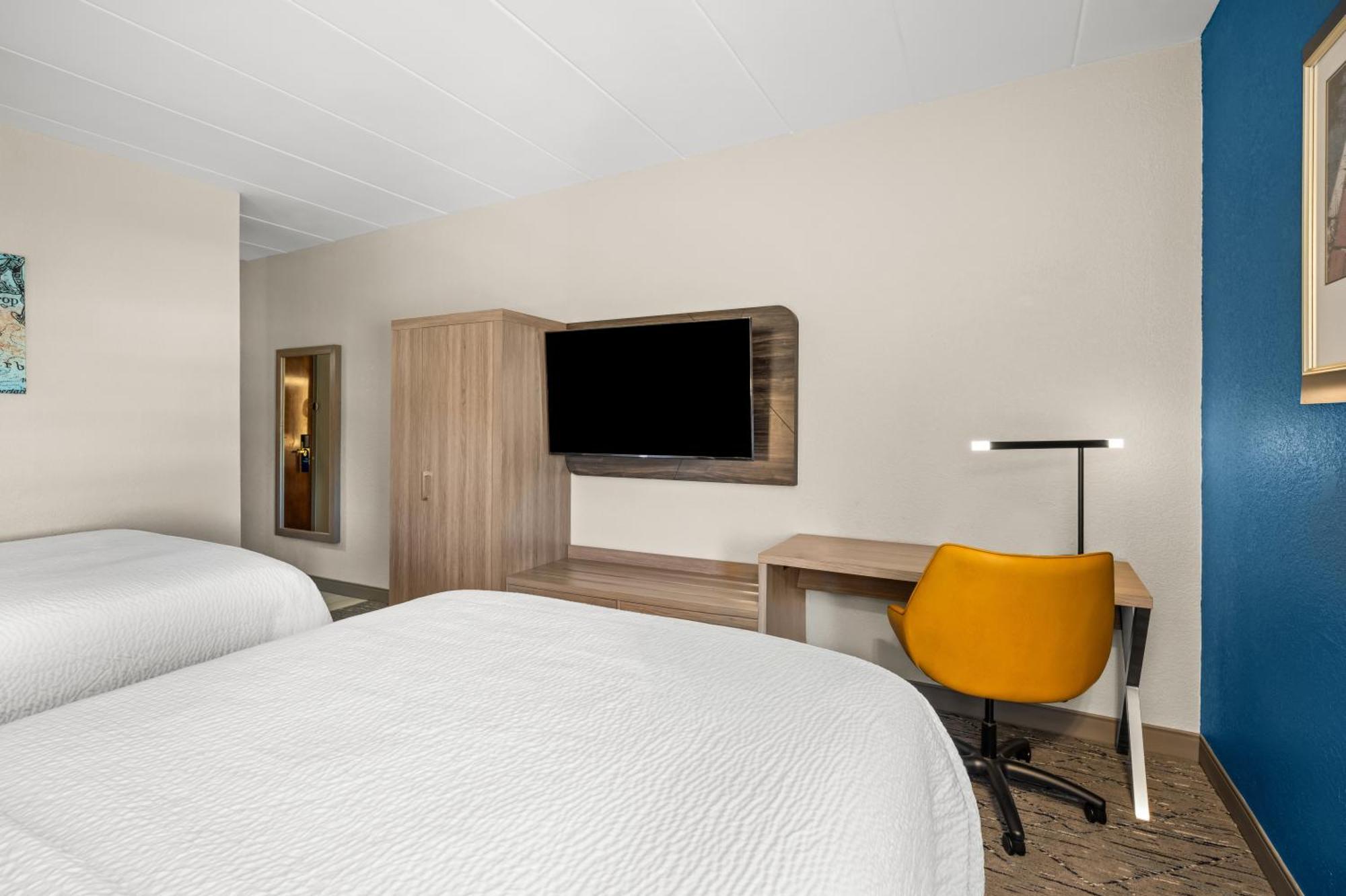 Holiday Inn Express Boston North-Woburn By Ihg Exterior photo