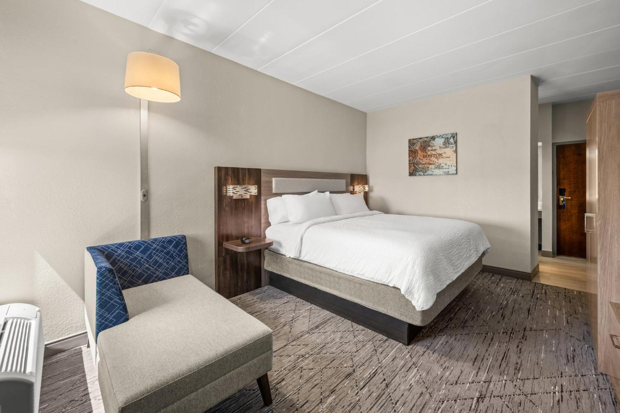 Holiday Inn Express Boston North-Woburn By Ihg Exterior photo